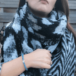 Sjaal panter en geometrische print met glitters zwart grijs2