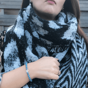 Sjaal panter en geometrische print met glitters zwart grijs