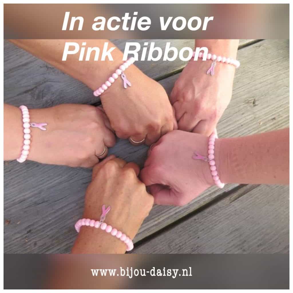 In actie voor Pink Ribbon armbandjes