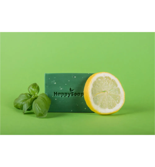 HappySoaps body bar citroen en basilicum sfeerfoto met groene achtergrond