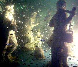 De onderwater kerststal van Laveno Mombello