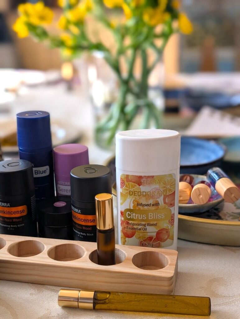 Shakti Bloemenmala Tonny Bol DIY essentiële oliën Shakti workshop Nijmegen zelfbereide verzorgingsproducten natuurlijk welzijn zelfzorg support