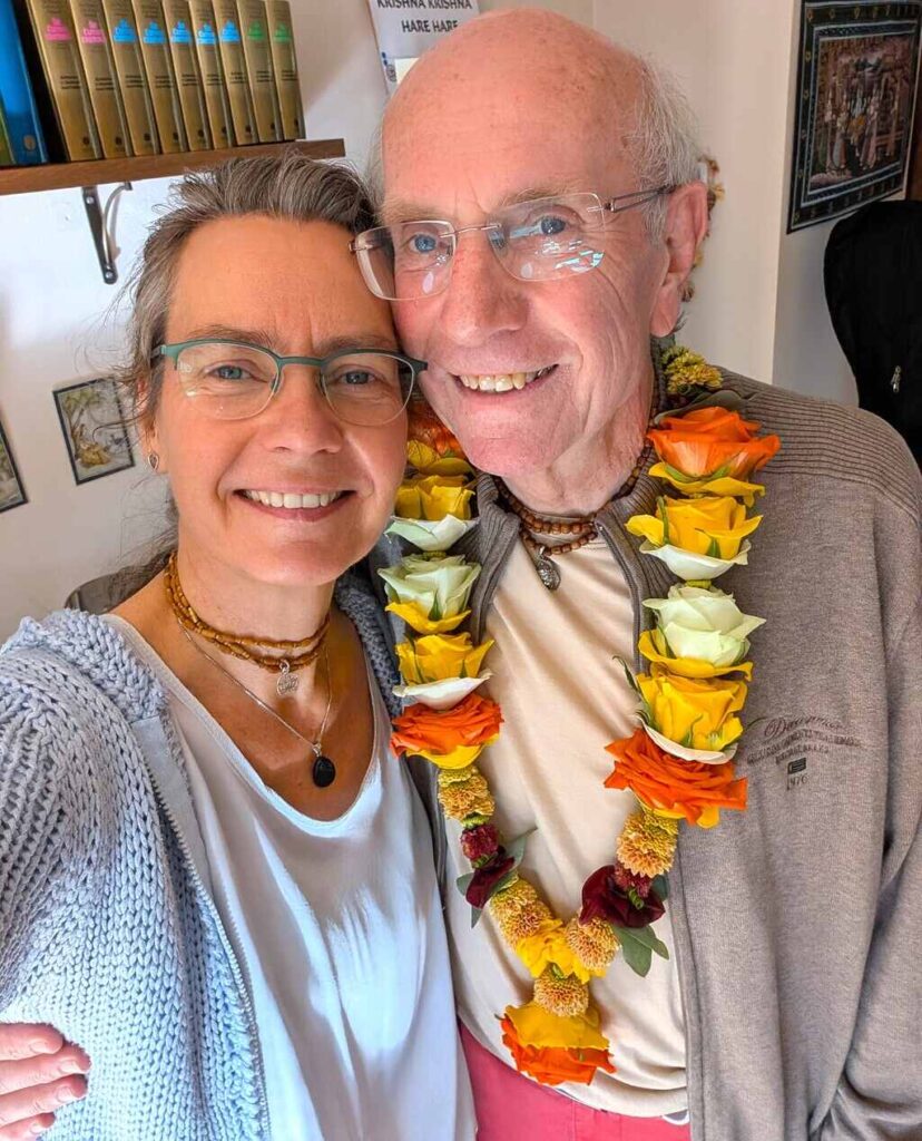 Shakti Bloemenmala Tonny Bol bloemenkrans omgehangen verjaardag Valentijnsdag uniek bloemen geschenk bestellingen op maat regio Nijmegen Arnhem